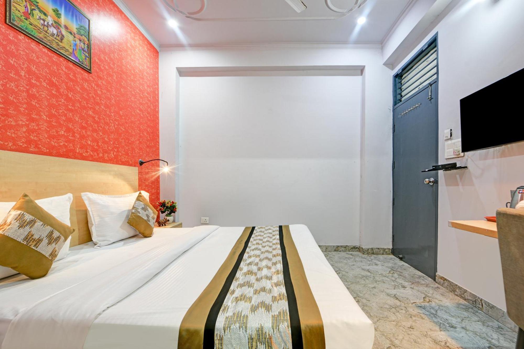 Royal Spark Inn1 - Medicity Gurugram, Near Medanta Hospital Gurgaon Exterior photo